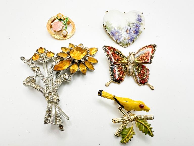 BROOCH ASSORTMENT (1 of 2)
