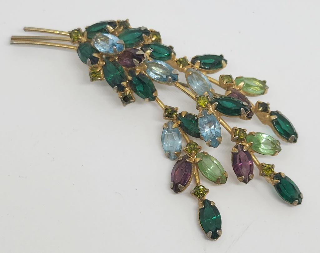 BEAUTIFUL COLOR  BROOCH (1 of 2)