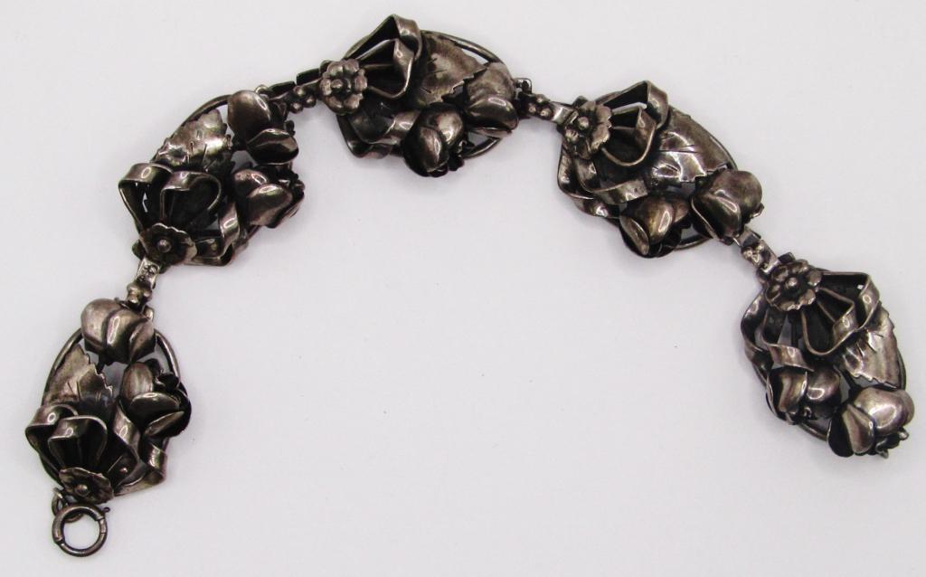 VINTAGE STERLING FLOWER DESIGN PANEL BRACELET (1 of 2)
