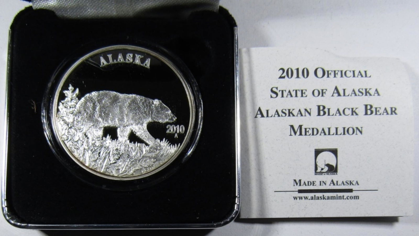 2010 ALASKAN BLACK BEAR 1oz .999 SILVER (1 of 3)