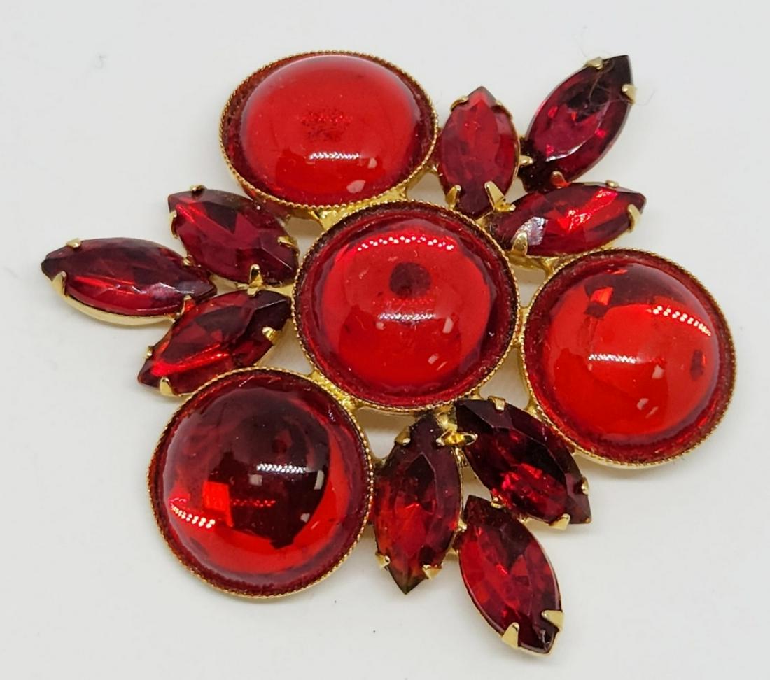 VINTAGE GOLD TONED RUBY RED RHINESTONE & (1 of 2)