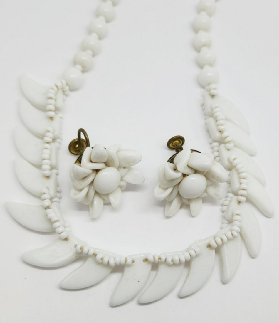 SET! VINTAGE WHITE LUCITE BEADED NECKLACE: WITH MATCHING PAIR OF TWIST BACK EARRINGS
