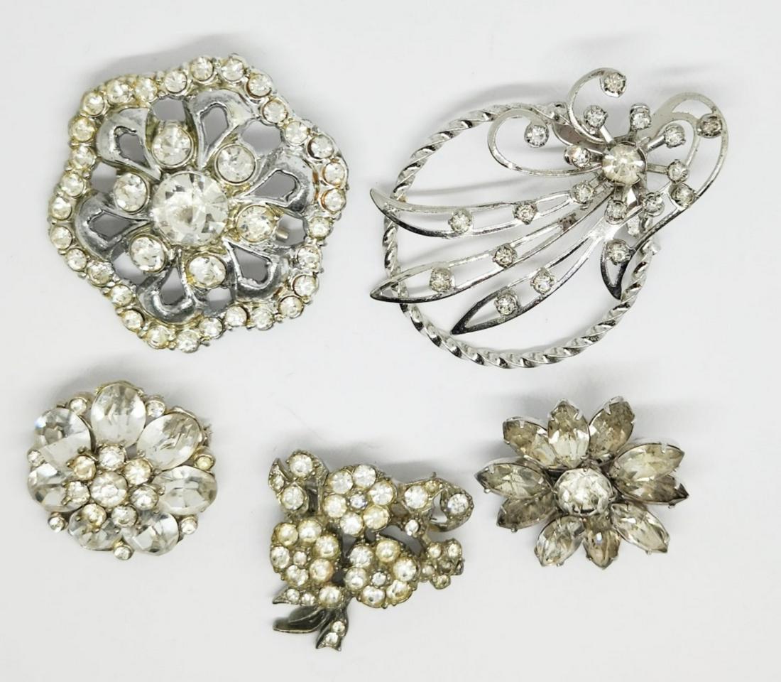 5-VINTAGE SILVER TONED RHINESTONE BROOCHES (1 of 4)