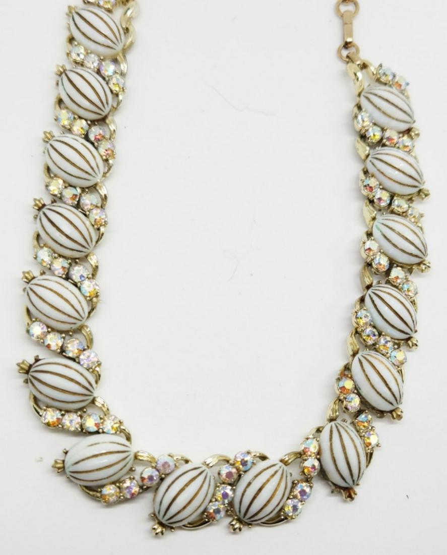VTG CORO SILVER TONED WHITE LUCITE AND: RHINESTONE NECKLACE-MEASURES 16 INCHES