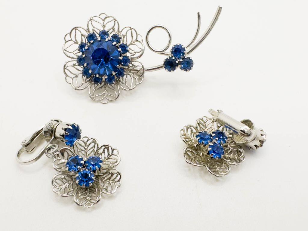 AMAZING BROOCH SET (1 of 3)