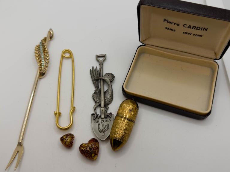 PIERRE CARDIN AND MORE: PIERRE CARDIN DESIGNER VINTAGE CASE, STONE HEATS, RHINESTONE FORK, AND MORE