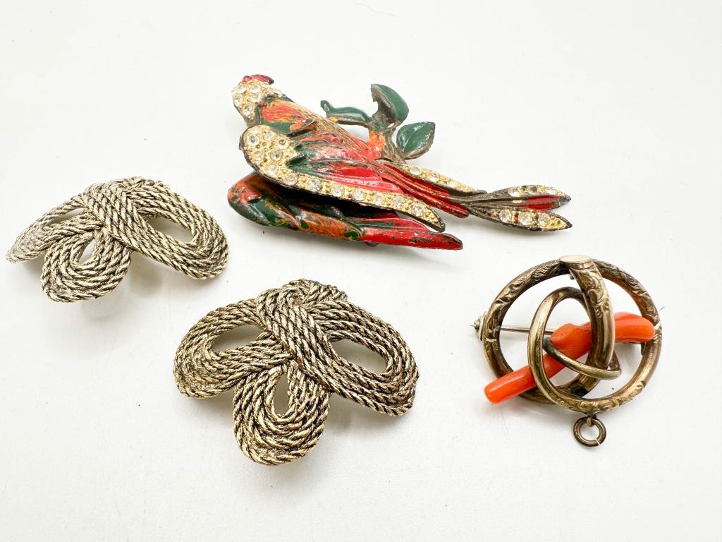 2 CLIPS, BIRD BROOCH + (1 of 3)