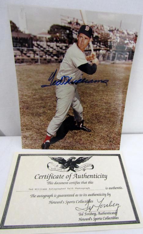 TED WILLIAMS AUTOGRAPHED 8x10 PHOTO (1 of 3)