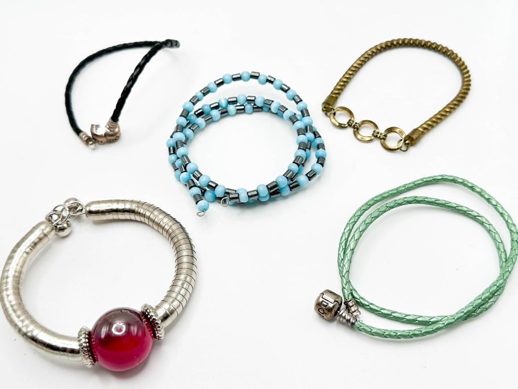 BRACELETS COLLECTION: BRACELETS COLLECTION , BIG ASSORTMENT