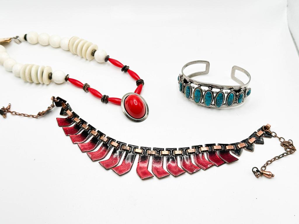 NECKLACES + BRACELET: NECKLACES AND BRACELET, COPPER NECKLACE WITH RED PAIN, RED STONE NECKLACE, TURQUISE COLOR BRACELET