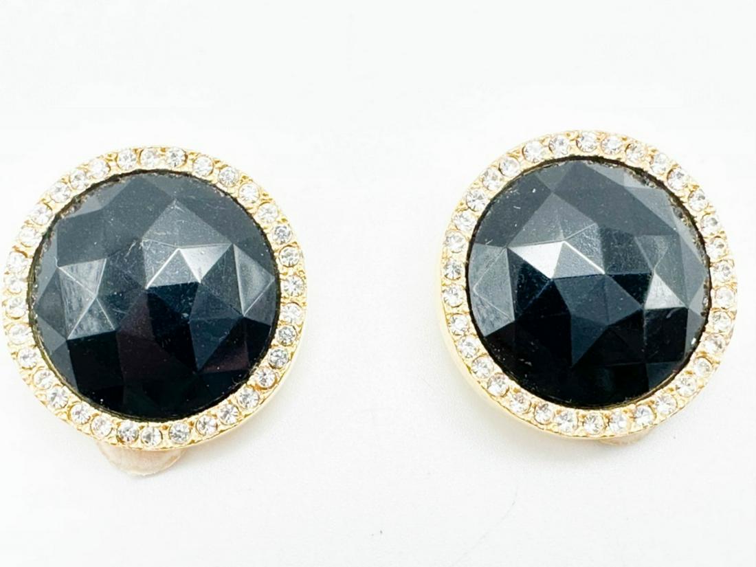 LES BERNARD EARRINS SET: LES BERNARD SIGNED VINTAGE LARGE FACETED CLASSIC STYLE EARRINGS SET