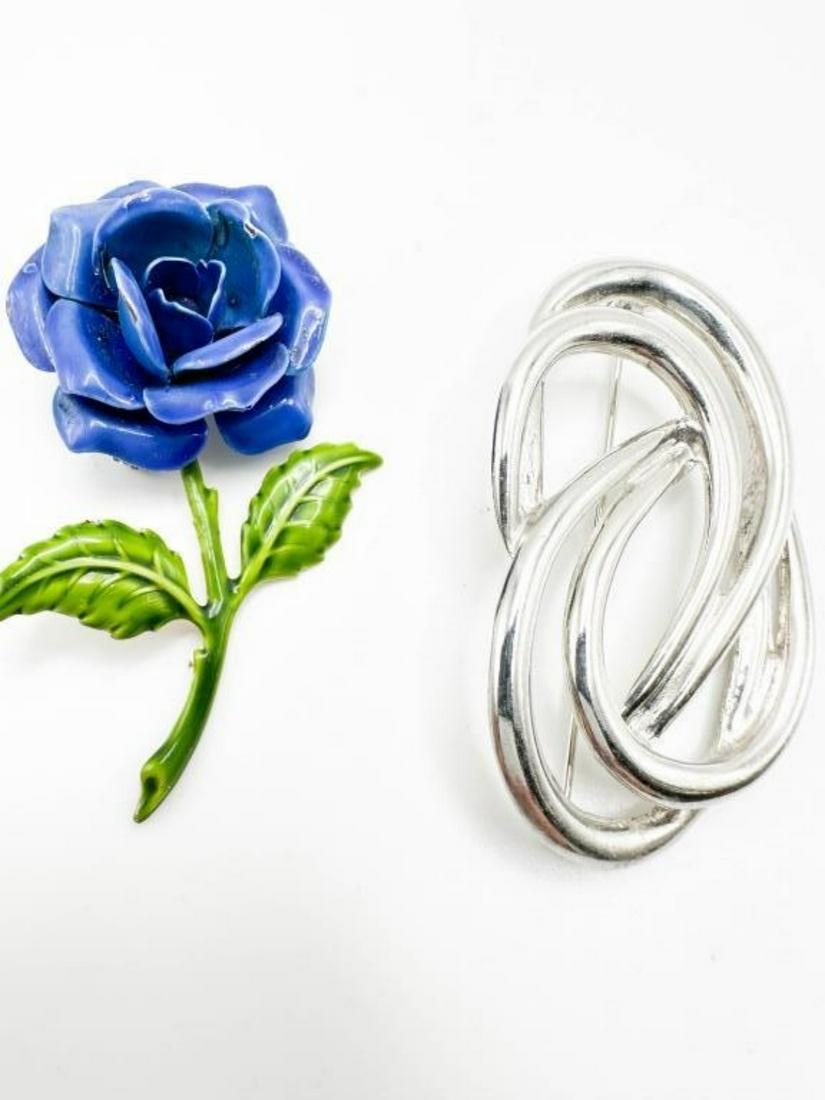 BLUE FLORAL BROOCH + MORE (1 of 3)