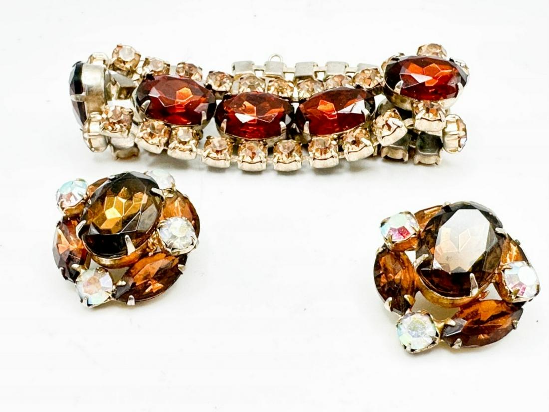 LARGE STONE BRACELET (1 of 2)