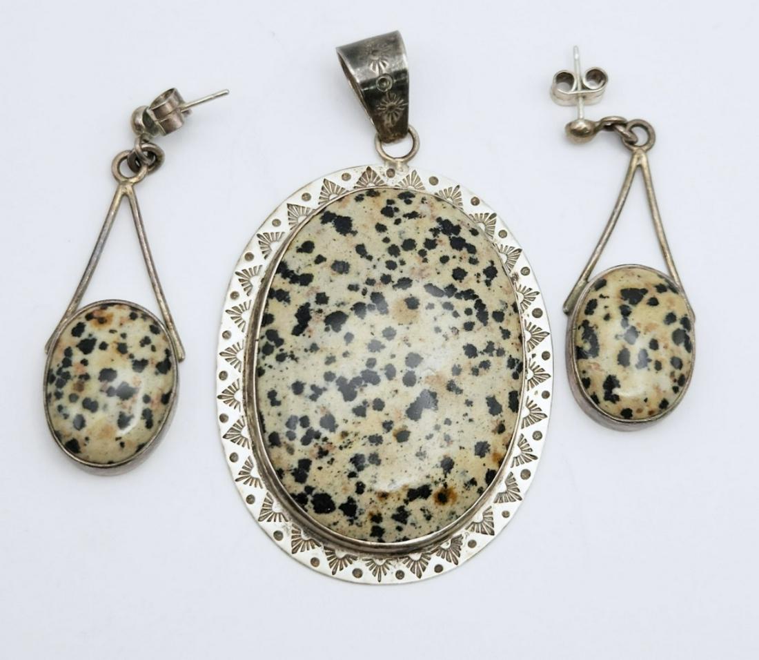 SET! SOUTHWESTERN STERLING DALMATION JASPER: PENDANT WITH MATCHING PAIR OF PIERCED DANGLY EARRINGS-TOTAL 33 DWT