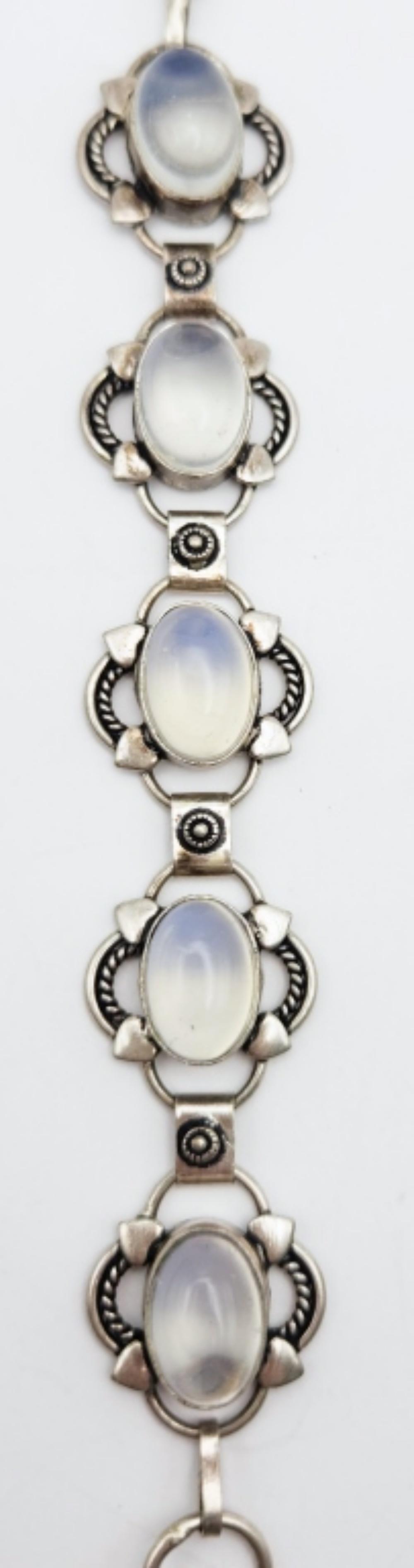 8 INCH STERLING MOONSTONE PANEL BRACELET (1 of 4)
