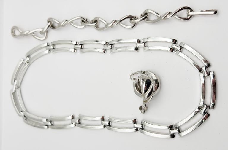 SILVER TONED JEWELRY LOT: (1)PAIR BERGERE CLIP: ON HOOP EARRINGS (1)7.5 INCH FASHION BRACELET & (1)19 INCH PANEL NECKLACE