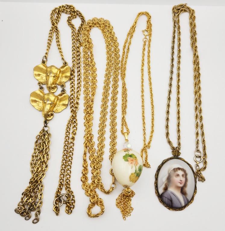 4-VINTAGE GOLD TONED NECKLACES-TRIFARI- (1 of 4)