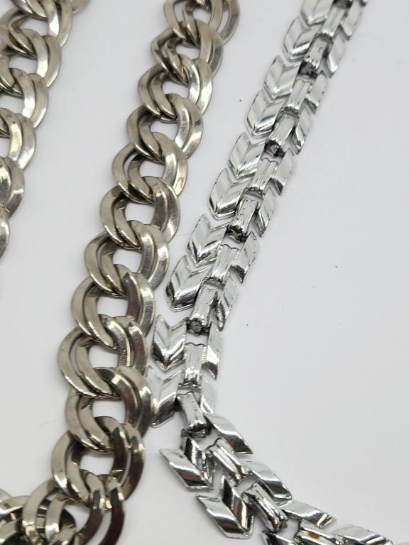 2-VINTAGE SILVER TONED LINKED NECKLACES (1 of 3)