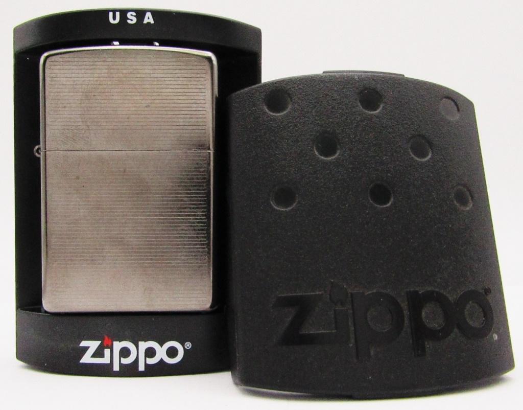 2006 NEW in Box, Sealed Zippo Lighter! (1 of 5)