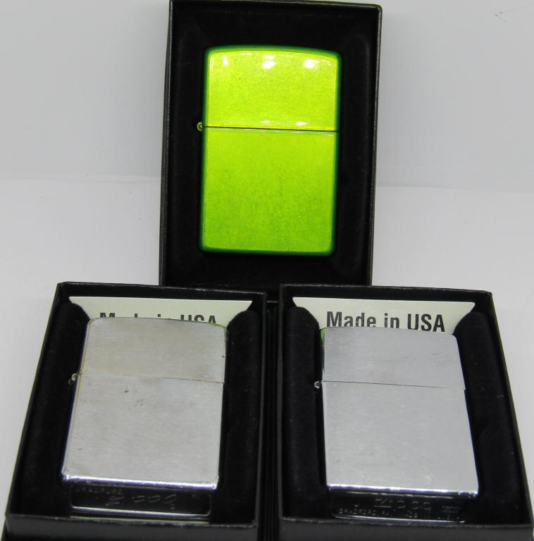 (3) ZIPPO LIGHTERS: 1972, 2012, GREEN 2009 (1 of 4)