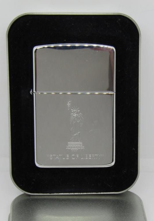 1996 STATUE of LIBERTY ZIPPO LIGHTER: NEW IN BOX
