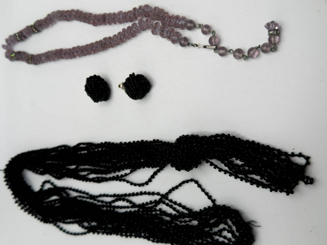 BEADWORK NECKLACE SET + (1 of 1)