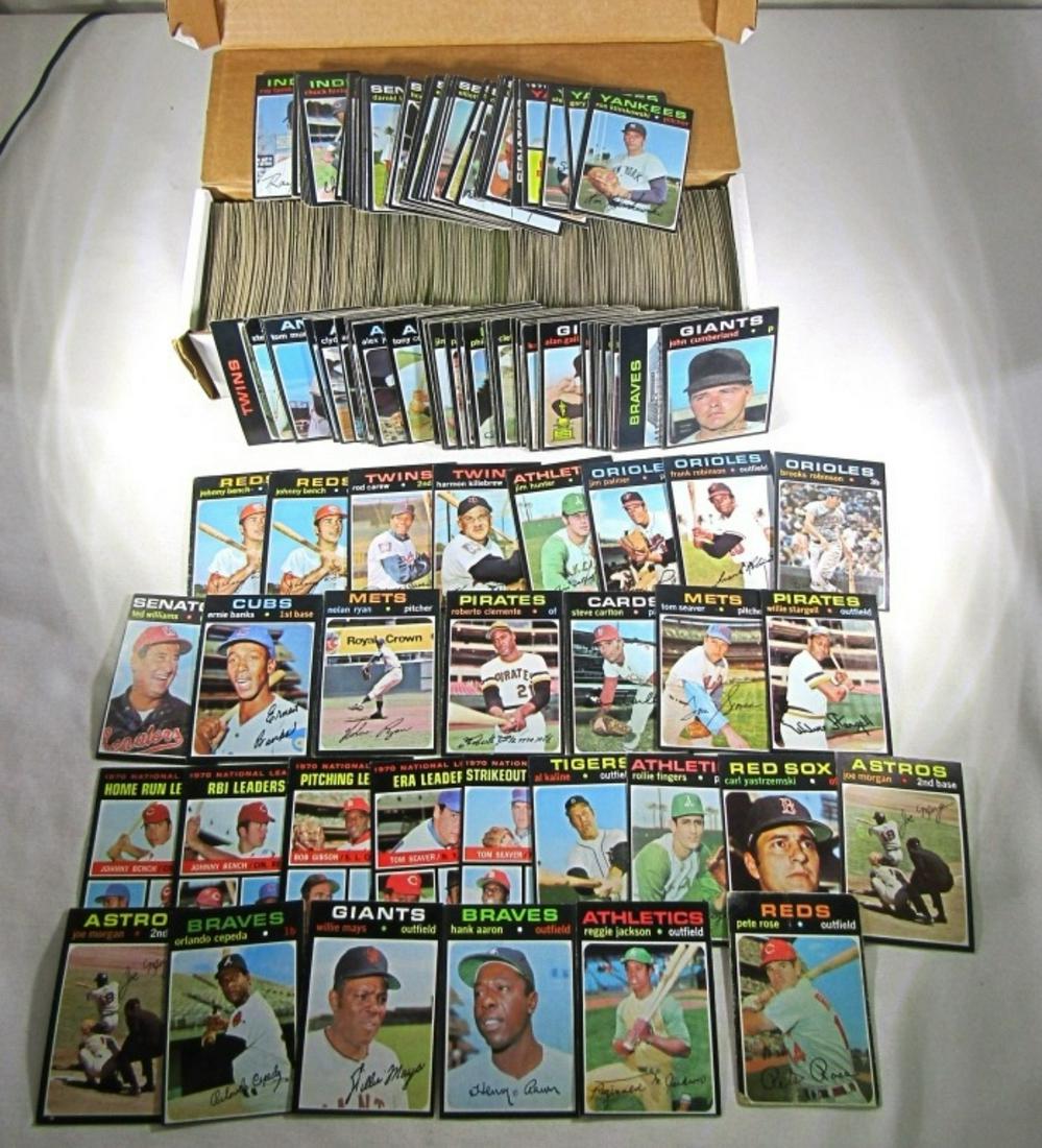 (750) 1971 TOPPS BASEBALL CARDS w/STARS (1 of 8)