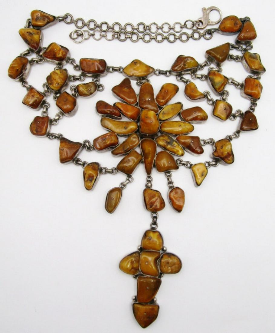 GORGEOUS STERLING NATURAL YELLOW AMBER BONE: COLLAR NECKLACE-MEASURES 17 INCHES-TOTAL 79 DWT