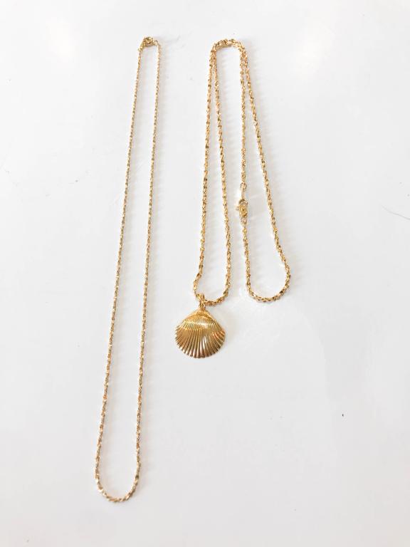 SHELL NECKLACE +: SHELL NECKLACE AND MORE