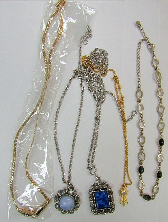 BRACELETS ASSORTMENT: BRACELETS ASSORTED STYLES