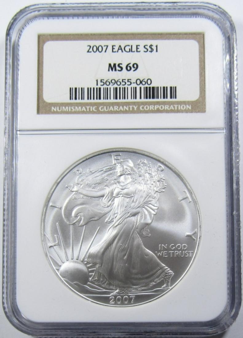 2007 AMERICAN SILVER EAGLE NGC MS-69 (1 of 4)