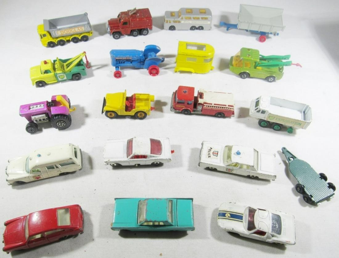 (18) MATCHBOX VEHICLES - MIXED USED LOT: BIG VARIETY