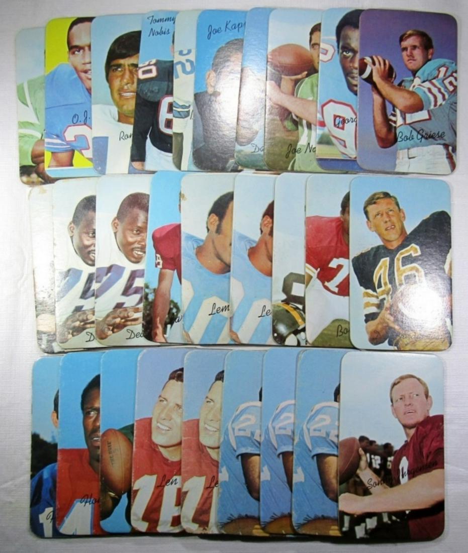 (28) 1970 TOPPS SUPER's FOOTBALL CARDS (1 of 11)