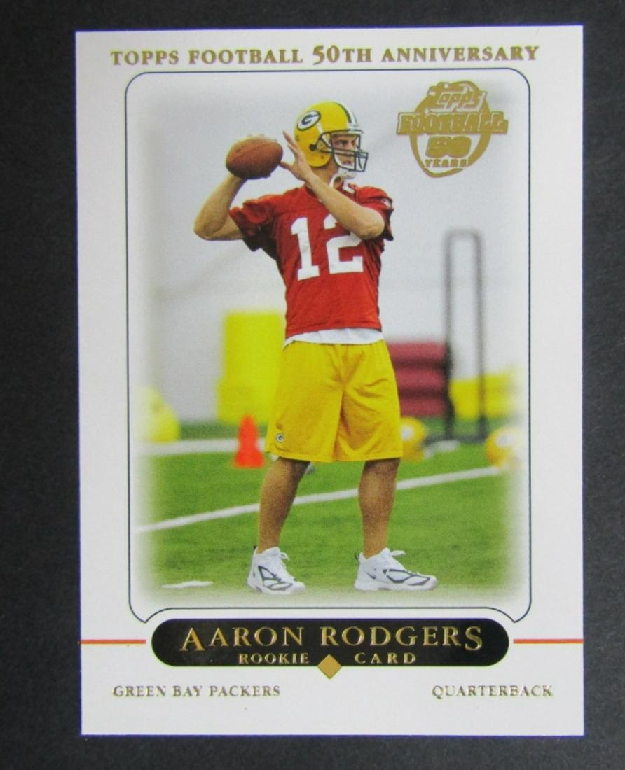 2005 TOPPS FOOTBALL AARON RODGERS ROOKIE (1 of 2)