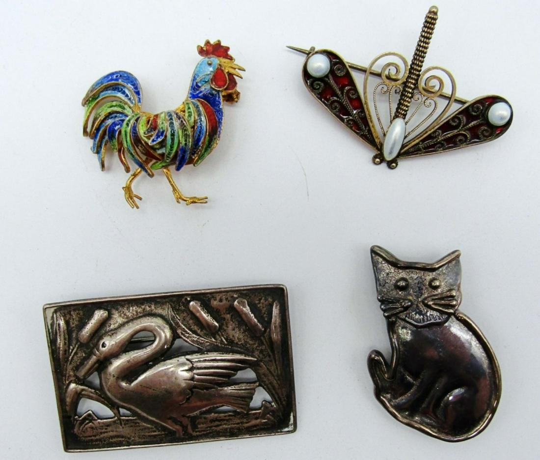 (4) 925 Animal Mix Brooches: 29.dwt, all stamped with 925 or sterling, a cat, a duck, a colorful and gold tone rooster, a dragonfly with red stain glass in the wings and white beads