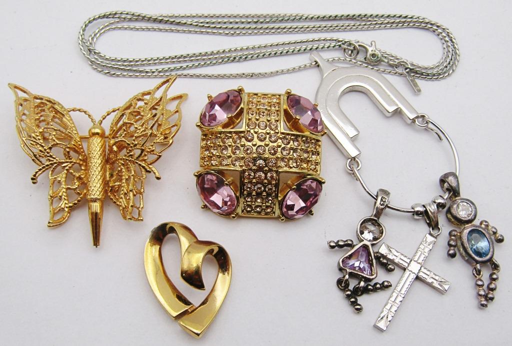 MONET JEWELRY LOT- "MOTHER'S" NECKLACE, BUTTERFLY: BROOCH, GOLD TONED HEART PENDANT AND BROOCH WITH AMETHYST STONES