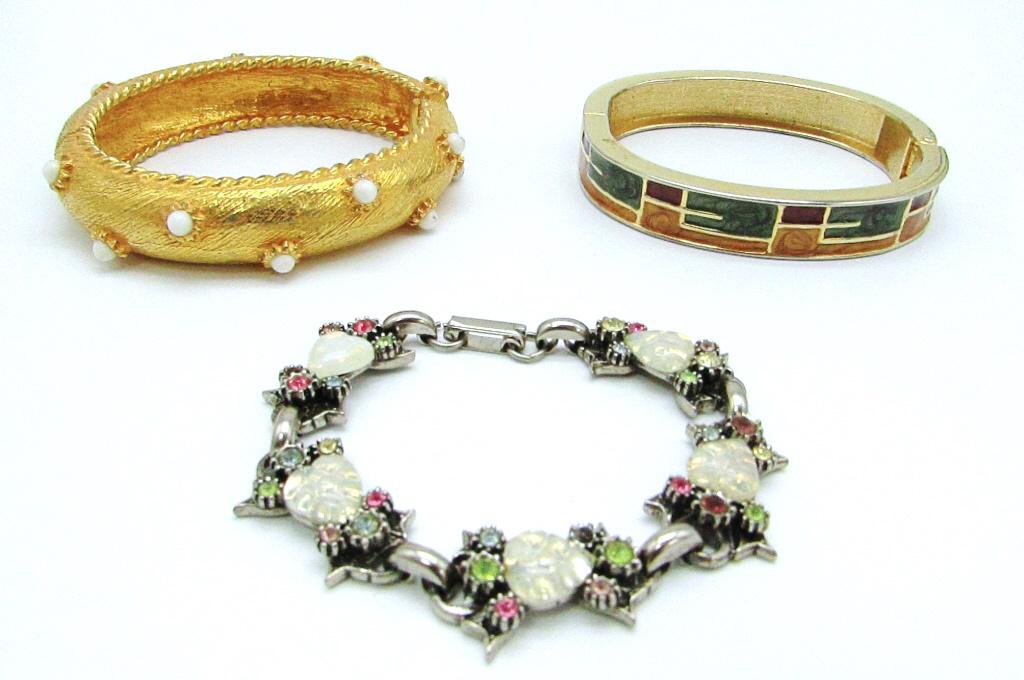 (2) HINGED BRACELETS (1) 7" RHINESTONE (1 of 9)