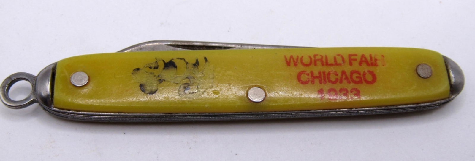 WORLD FAIR CHICAGO 1933 "MICKEY MOUSE" POCKET KNIF (1 of 4)