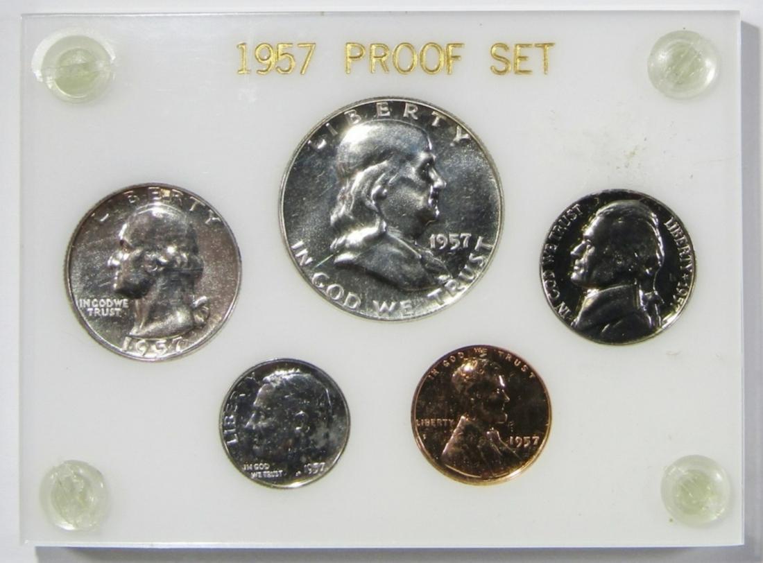 1957 PROOF YEAR SET IN PLASTIC HOLDER (1 of 2)