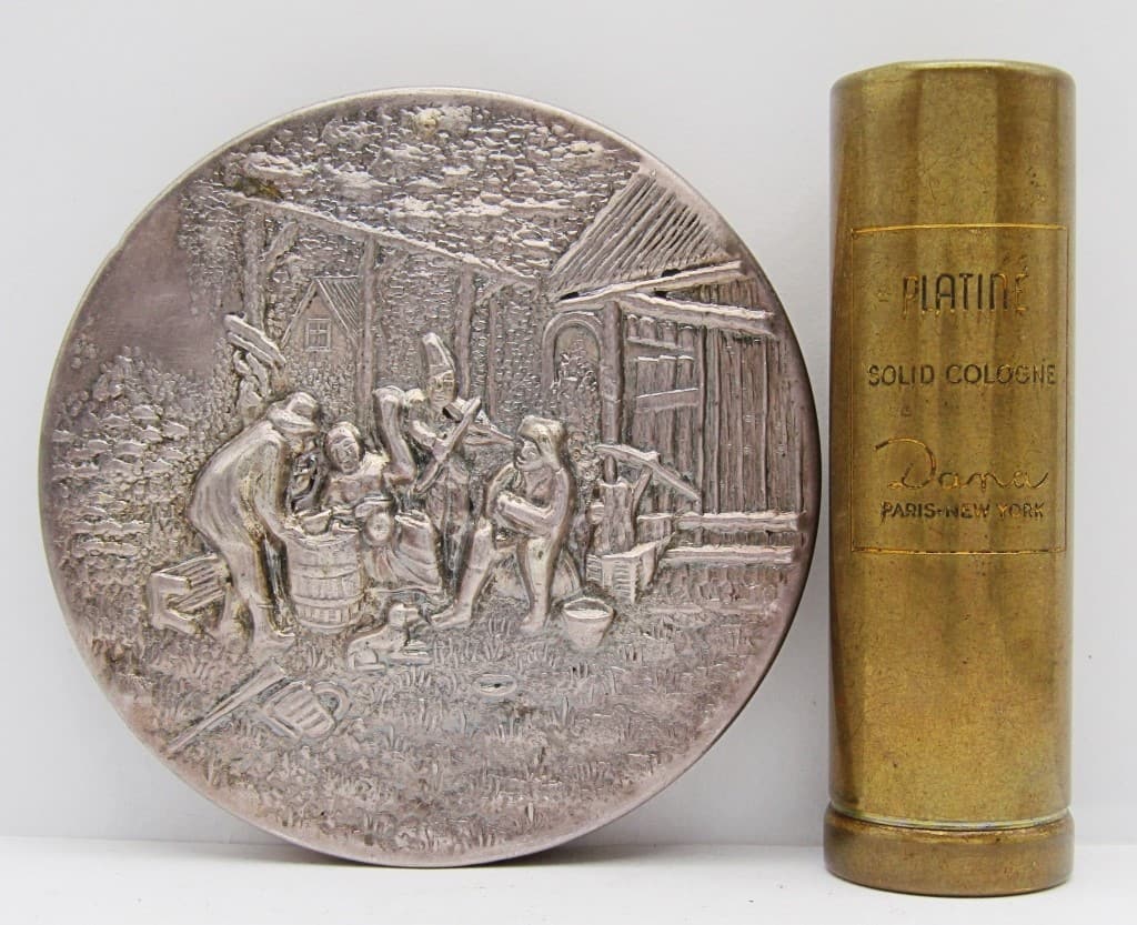 Antique Dana Perfume Case & Denmark Compact (1 of 7)