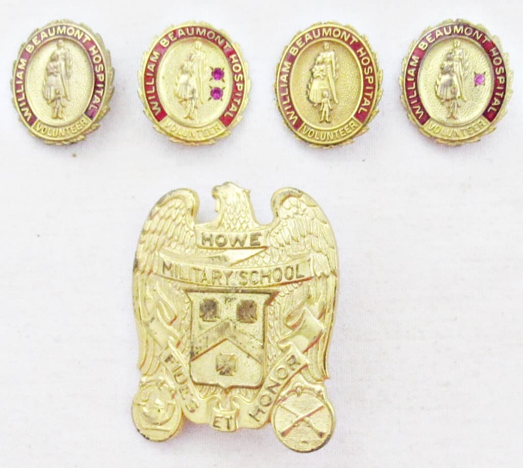 HOWE MILITARY SCHOOL BADGE & (4) SERVICE PINS: VOLUNTEER WILLIAM BEAUMONT HOSPITAL PINS w/RUBY STONES