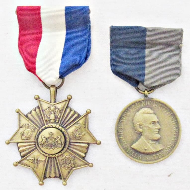 Civil War Campaign Medal & WWII MEDAL: With Malice Toward None With Charity For All Lincoln & 9-22-46 AWARD WORLD WAR II SOUTH PARK RIBBON