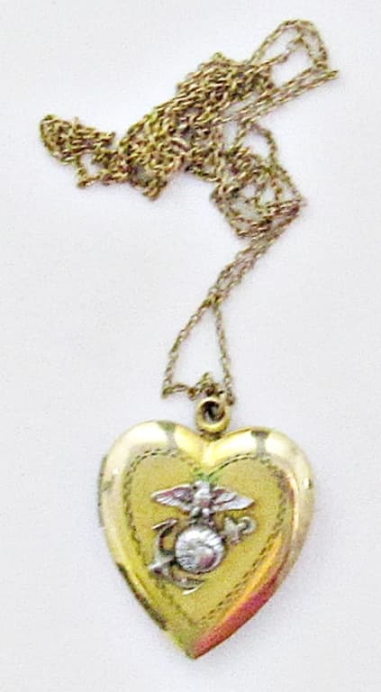 USMC SWEETHEART HEART US Marine Corp: DOUBLE PHOTO LOCKET - VINTAGE MILITARY