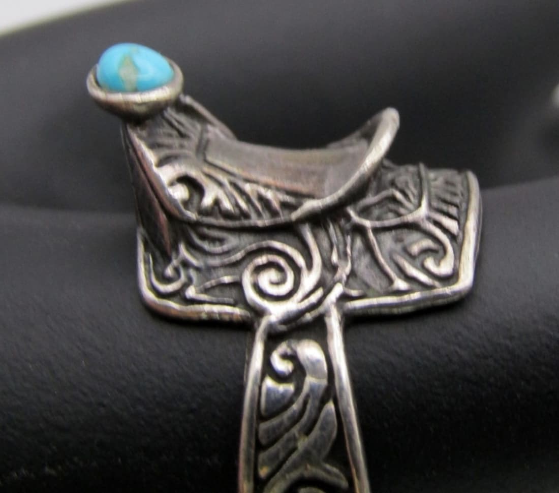WESTERN SADDLE RING with SLEEPING BEAUTY: SIZE 10