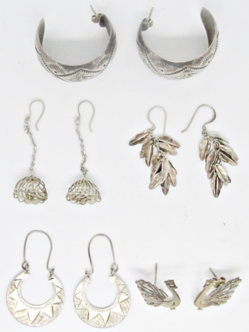 W TRACY STERLING ETCHED EARRINGS plus (4) (1 of 4)
