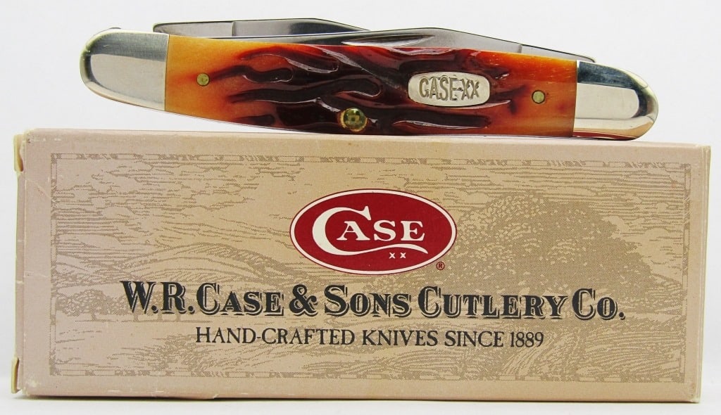 CaseXX 2 Dot Muskrat Pocket Knife (1 of 7)