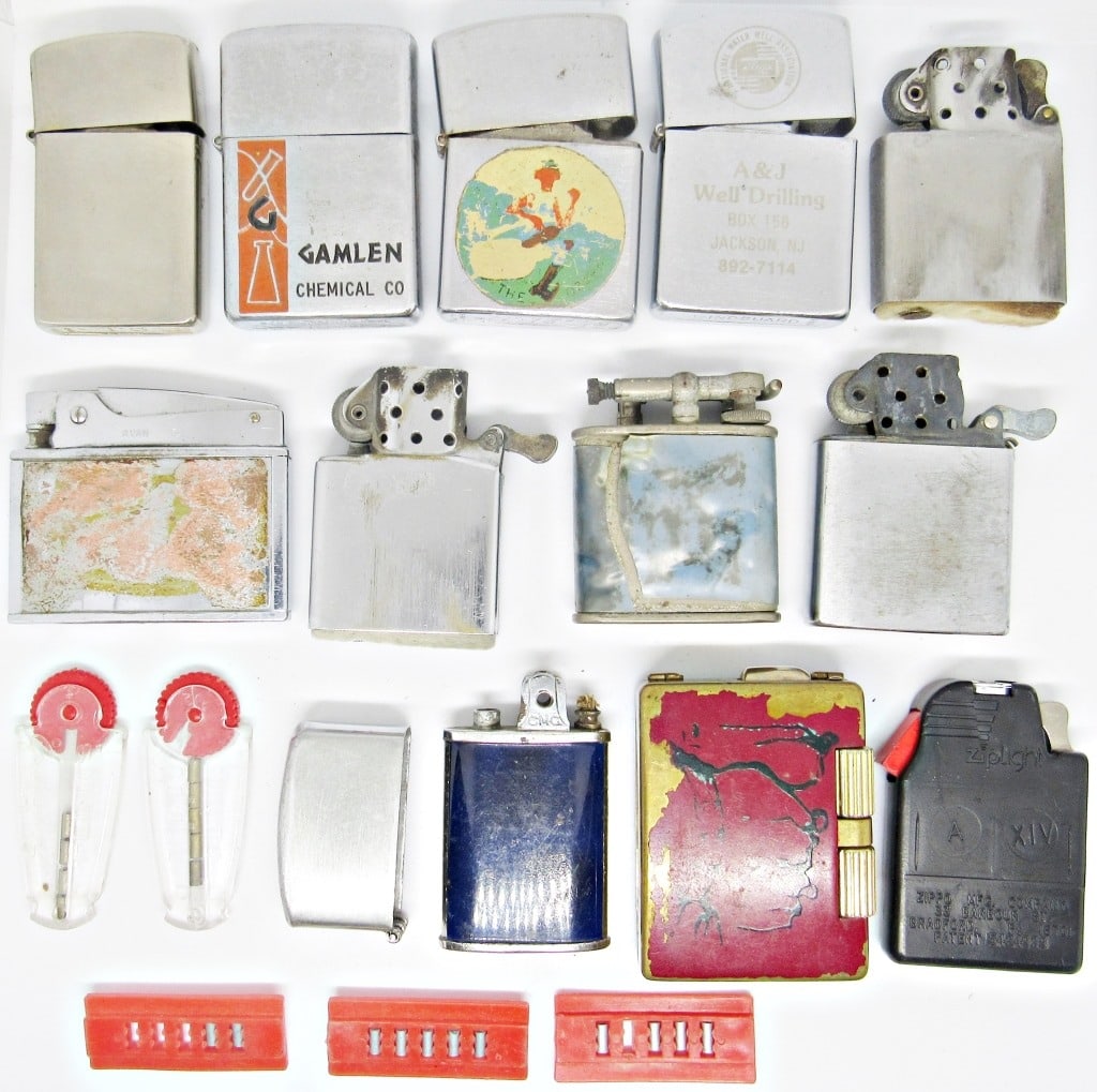 PARTS / REPAIR VINTAGE LIGHTER LOT: STRATOFLAME, D.R.P.GERMANY, ZIPPO & MORE - ADVERTISEMENT & FLINTS