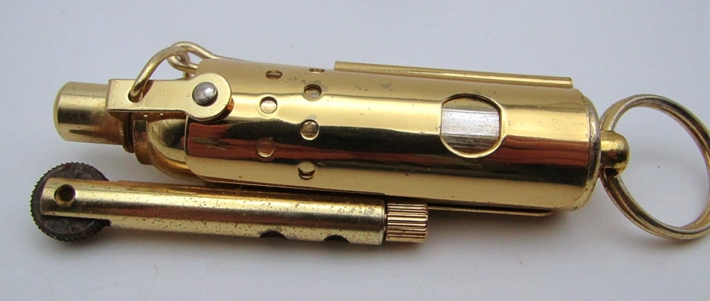 New Vintage WW 1 Trench Lighter (1 of 4)