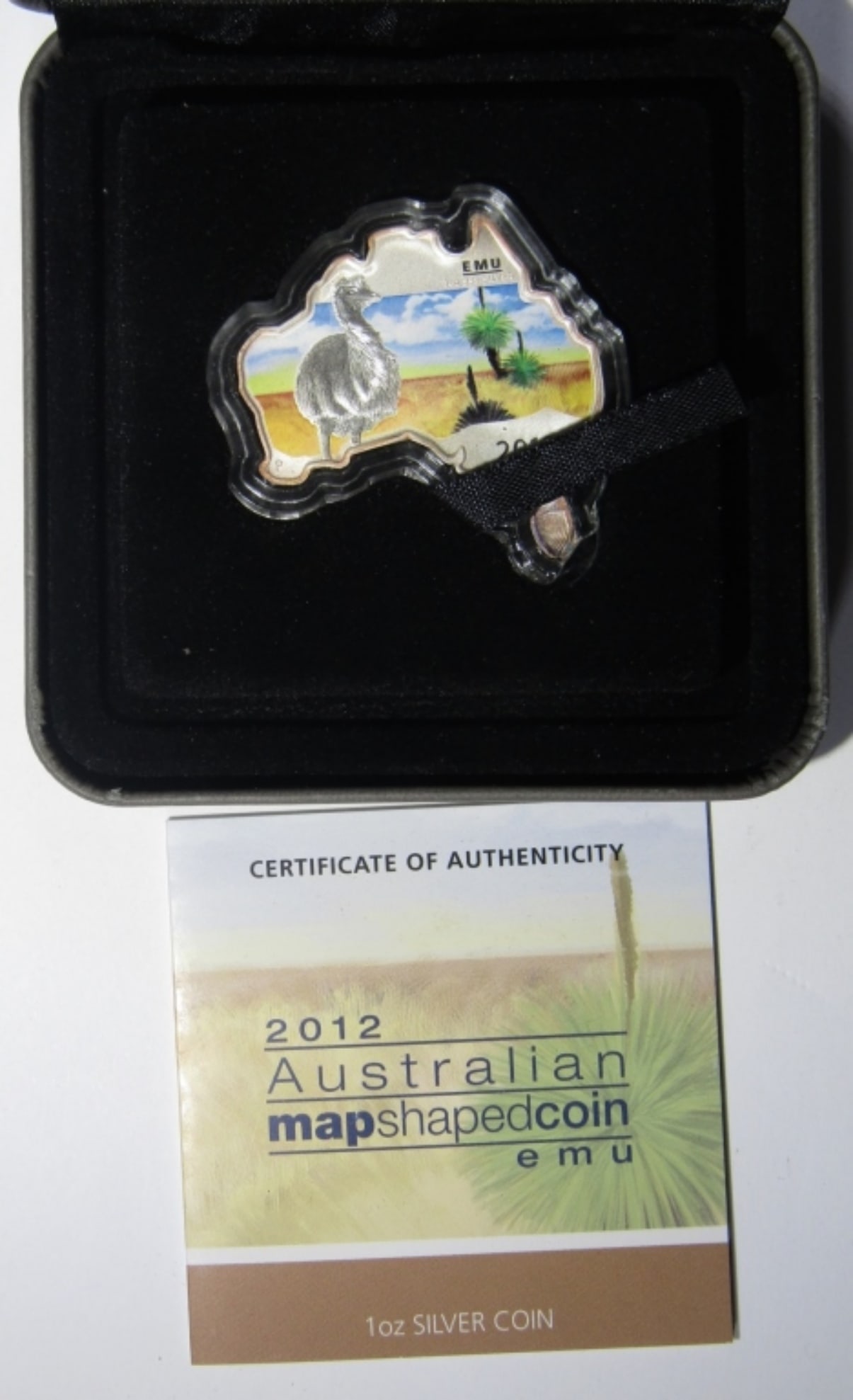 2012 AUSTRALIAN MAP SHAPED EMU COIN (1 of 4)