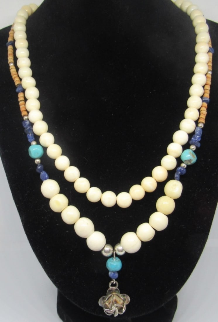 CREAM WHITE FOSSIL BEADED NECKLACES (1 of 8)